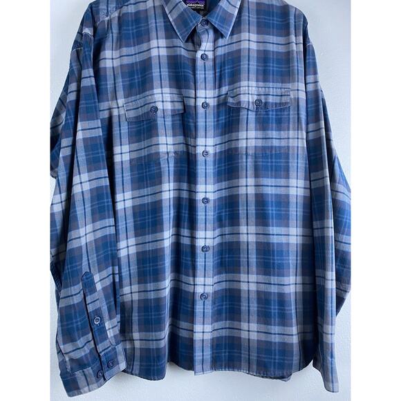 Patagonia Men's XL Blue Plaid Common Threads Organic Cotton Long Sleeve Pckts - Picture 3 of 10